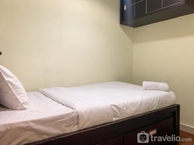 Apartemen Patria Park - Warm and Cozy 2BR Patria Park Apartment By Travelio