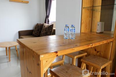 Apartemen Oak Tower - Elegant and Comfortable 2BR at Oak Tower Apartment By Travelio