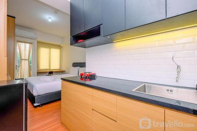 Apartemen Podomoro Golf View - Nice and Fancy Studio Apartment at Podomoro Golf View By Travelio