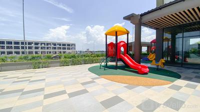 Apartemen Osaka Riverview PIK 2 - Restful and Elegant Studio at Osaka Riverview PIK 2 Apartment By Travelio