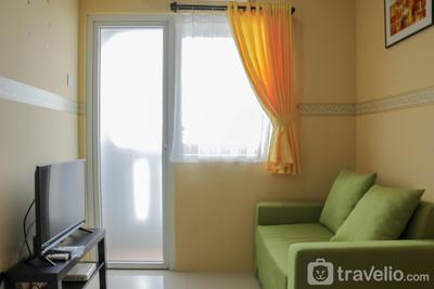 Apartemen Green Pramuka City - Nice and Colorfull 2BR at Green Pramuka City Apartment By Travelio