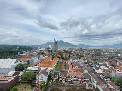 Apartemen Easton Park Residence Jatinangor - Well Appointed 1BR Apartment at Harvard Jatinangor By Travelio