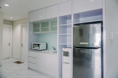 Apartemen Green Bay Condominium - Stunning and Spacious 2BR Green Bay Condominium Apartment By Travelio