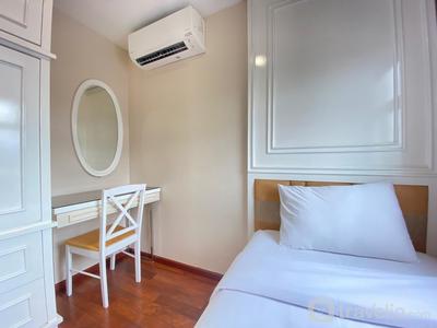Apartemen Parahyangan Residence - Luxurious 2BR Apartment at Parahyangan Residence By Travelio