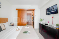 Simple Studio with Direct Access Mall at Grand Kamala Lagoon Apartment By Travelio