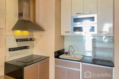 Apartemen Casablanca Mansion - Cozy Living 1BR Casablanca Mansion Apartment near Mall By Travelio
