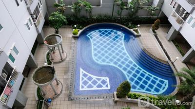 Apartemen Puncak Dharmahusada - Spacious 3BR Combined at Puncak Dharmahusada Apartment By Travelio