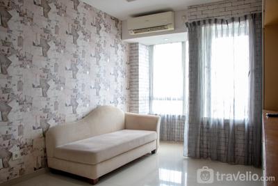 Apartemen Nifarro Park - Comfort 2BR at Nifarro Park Apartment By Travelio