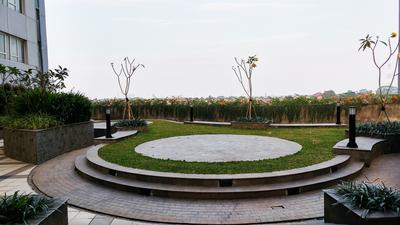 Apartemen Nifarro Park - Cozy Studio at Nifarro Park Apartment By Travelio