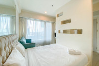 Elegant and Tidy Studio at Grand Kamala Lagoon Apartment By Travelio
