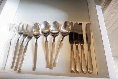 Apartemen Madison Park - 1BR Apartment Madison Park near Shopping Center By Travelio