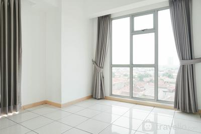 Spacious Unfurnished 1BR Apartment with AC at M-Town Residence By Travelio