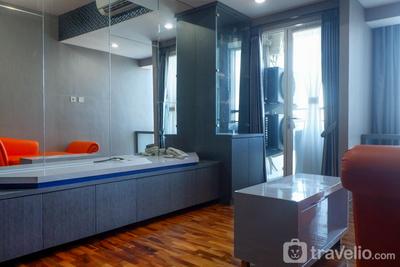 Apartemen Tamansari Papilio - Exquisite and Spacious 1BR Apartment at Tamansari Papilio By Travelio