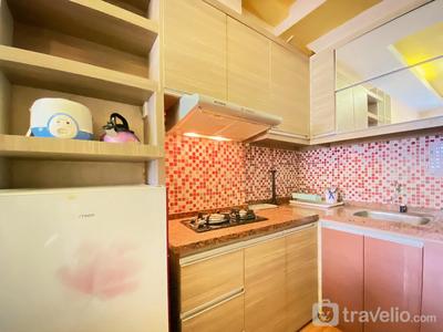 Apartemen Suites @Metro - Simply Homey 2BR at Suites @Metro Apartment By Travelio