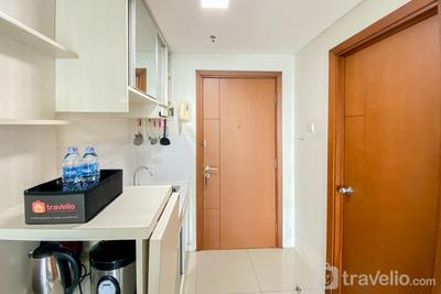 Apartemen Woodland Park Residence - Luxury 2BR at Apartment Woodland Park Residence By Travelio