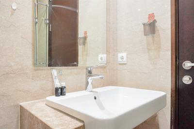 Apartemen Menteng Park - Comfortable and Homey Studio at Menteng Park Apartment By Travelio