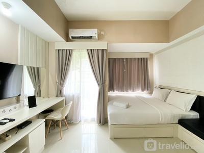 Cozy Stay Studio at Gateway Park LRT City Bekasi Apartment By Travelio