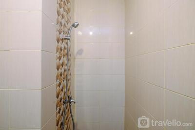 Apartemen Dave - Homey and Comfort Living Studio Room at Dave Apartment By Travelio