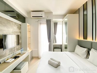 Best Deal and Cozy Studio Room Transpark Cibubur Apartment By Travelio