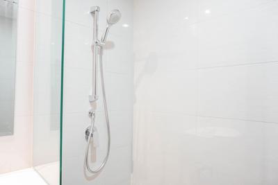 Apartemen Green Sedayu - Unfurnished Studio with AC 16th Floor Green Sedayu Apartment By Travelio