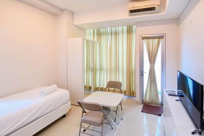 Apartemen Capitol Park Residence - Cozy and Modern Look Studio Apartment Capitol Park Residence By Travelio