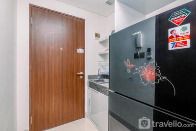 Apartemen Transpark Cibubur - Cozy and Simply Look Studio Room at Transpark Cibubur Apartment By Travelio