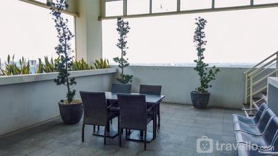 Apartemen Tamansari Mahogany Karawang - Comfy and Nice Studio Apartment at Tamansari Mahogany By Travelio