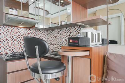 Apartemen Green Pramuka City - Nice and Spacious 2BR Apartment at Green Pramuka City By Travelio