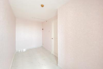 Apartemen Wisma Gading Permai - Unfurnished 2BR Apartment at Wisma Gading Permai By Travelio