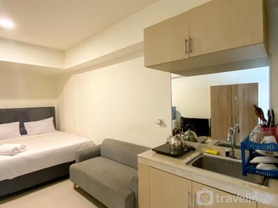 Apartemen Meikarta District 1 - Simply Look and Enjoy Living Studio at Meikarta Apartment By Travelio