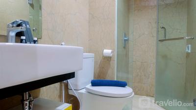 Apartemen Capitol Park Residence - Pool View 2BR Apartment at Capitol Park Residence By Travelio