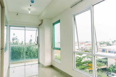 Apartemen Paradise Mansion - 2BR Unfurnished with AC at Paradise Mansion Apartment By Travelio
