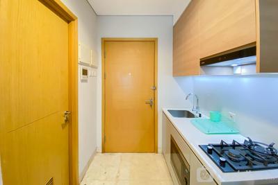Apartemen Capitol Suites - Stunning and Homey Studio Capitol Suites Apartment By Travelio