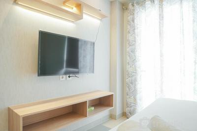 Apartemen Mustika Golf Residence - Cozy Living Studio Apartment Mustika Golf Residence By Travelio