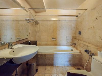 Apartemen Braga City Walk - Cozy 3BR Apartment Braga City Walk By Travelio