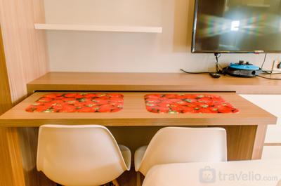 Apartemen Signature Park Grande - Cozy Stay Studio at Signature Park Grande Apartment By Travelio