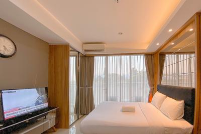 The Regal Studio at Dago Suites Apartment By Travelio