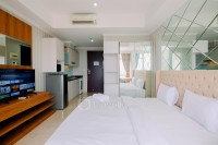 Comfort and Modern Look Studio Menteng Park Apartment By Travelio