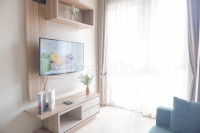 Apartemen Grande Valore Condominium - Wonderful and Pool View 1BR Apartment Grande Valore Condominium By Travelio