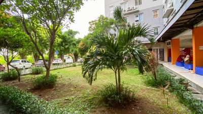Apartemen East Park - Cozy Studio Unfurnished with AC at East Park Apartment By Travelio