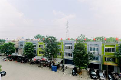 Apartemen Gunung Putri Square - Comfort Living 2BR Combine at Gunung Putri Square Apartment By Travelio