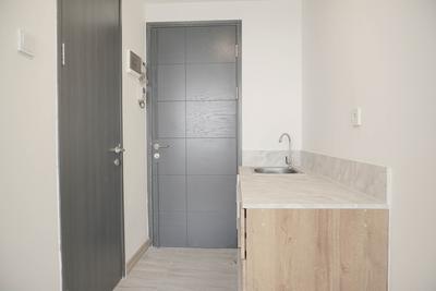 Apartemen Collins Boulevard - Good Studio Unfurnished at Collins Boulevard Apartment By Travelio