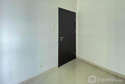 Apartemen Aspen Residence - Unfurnished 2BR with AC Apartment at 8th Floor Aspen Residence By Travelio