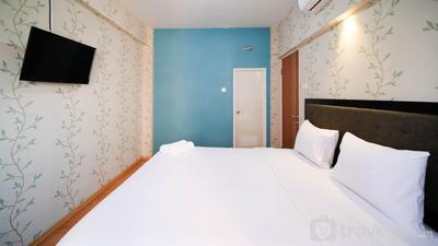 Apartemen Puncak Dharmahusada - Homey 2BR with Extra Room at Puncak Dharmahusada Apartment By Travelio