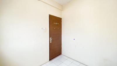 Apartemen City Park - Unfurnished 2BR with One AC in Living Room at City Park Apartment By Travelio