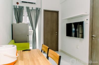 Apartemen Emerald Bintaro - Comfort 2BR Apartment at Emerald Bintaro By Travelio