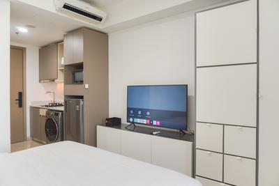 Apartemen Gold Coast - Minimalist and Comfort Stay Studio Gold Coast Apartment By Travelio