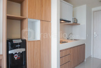 Apartemen Orange County - Modern Look Studio at Orange County Apartment By Travelio