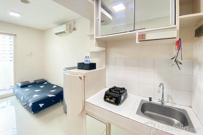 Apartemen Woodland Park Residence - Luxury 2BR at Apartment Woodland Park Residence By Travelio