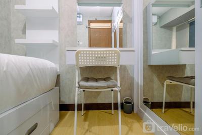 Apartemen Cinere Resort - Homey and Simply 2BR Apartment at Cinere Resort By Travelio